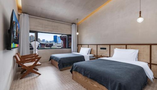 Superior Twin Room