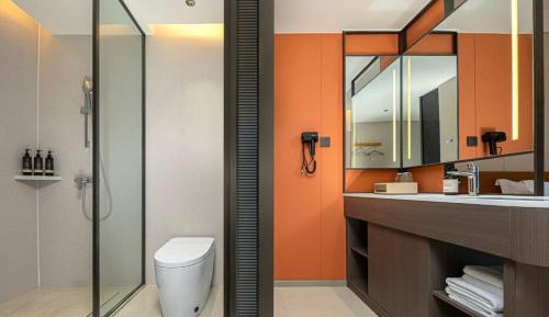 Double or Twin Room with Private Bathroom