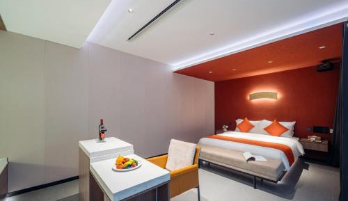 Double Room (1 Adult + 1 Child)