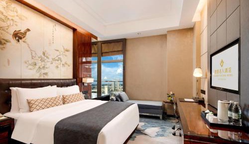 Deluxe Room (1 adult + 1 child)
