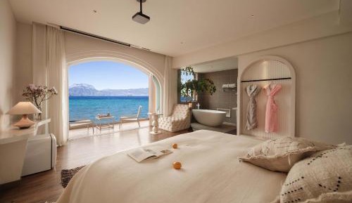 Double Room with Lake View