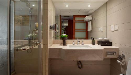 Double or Twin Room with Swimming Pool Access
