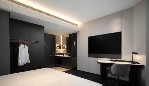 Executive Queen Room