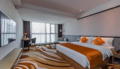 Deluxe Double Room with Bath