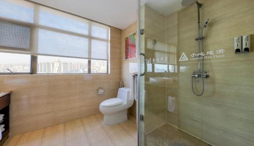 Family triple room