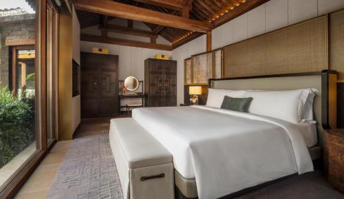 3-Bedroom Grand Courtyard