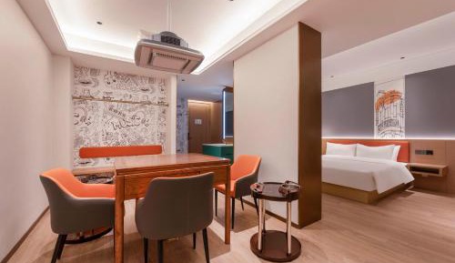 Double Room with Theme