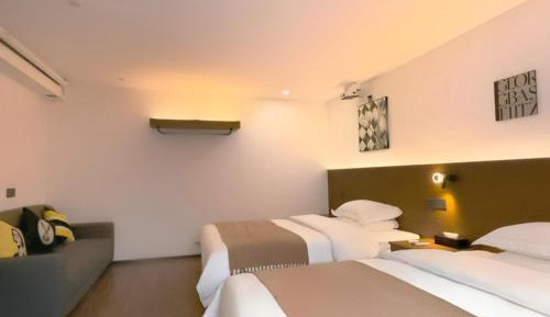 Twin Room with Garden View