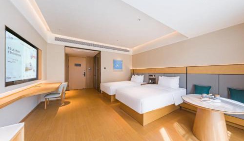 Standard Twin Room with Sofa