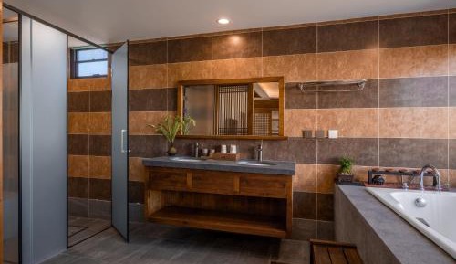 Snow Mountain View Suite