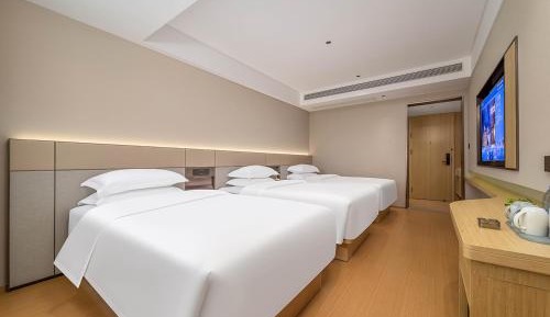 Triple Room with Bathroom