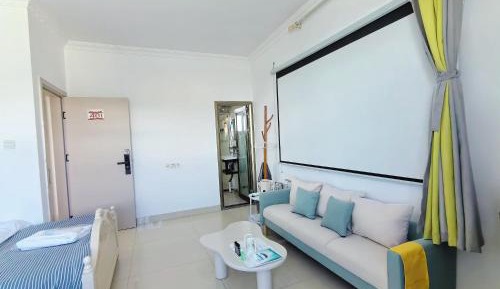 Twin Room with Private Bathroom