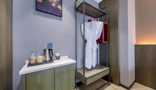 Business Twin Room