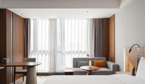 Superior King Room