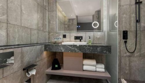 Business Twin Room