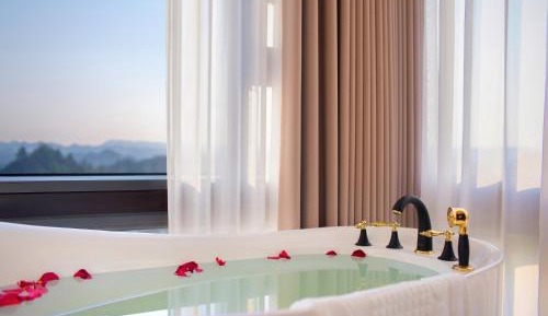 Double Room with Mountain View