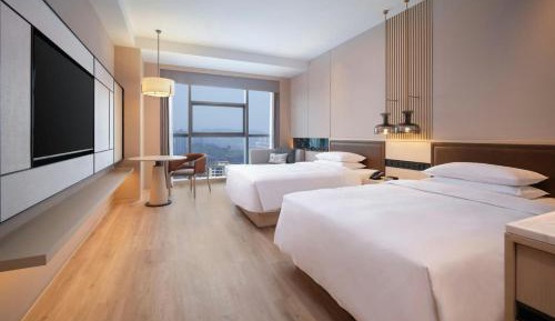Double Room with Two Double Beds and Mountain View