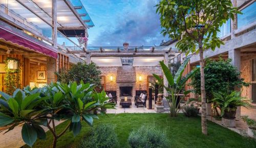 Deluxe Villa