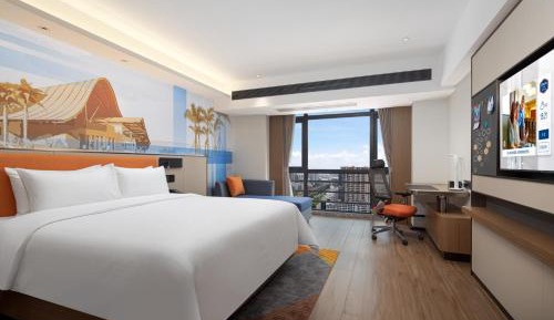 Standard Queen Room