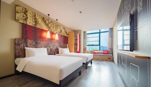 Business Twin Room