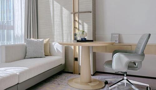 King Guest Room