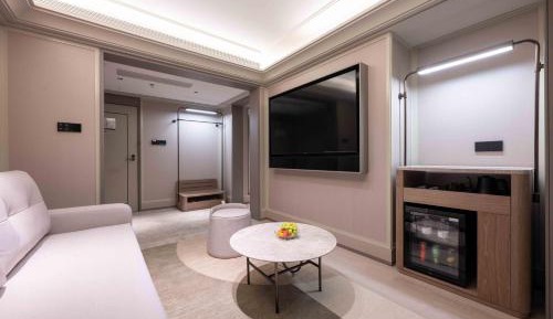 Suite with River View
