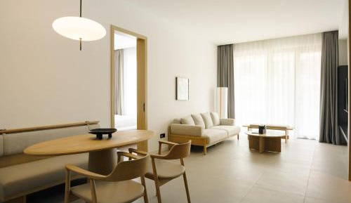 Two-Bedroom Suite