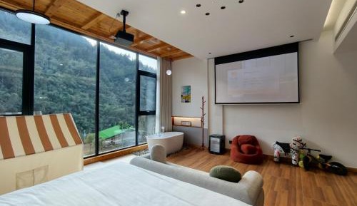 Double Room with Mountain View