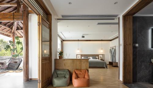 Suite with Balcony