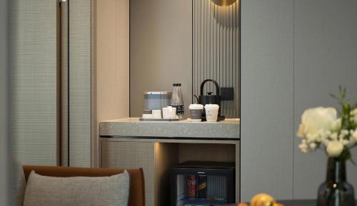Premium Suite with Bathtub