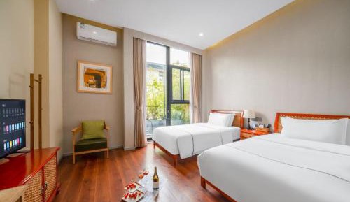 Twin Room with Garden View