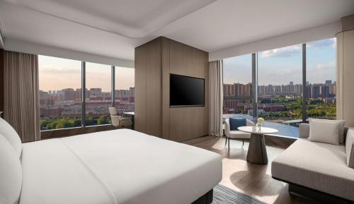 Premium King Room with Olympic Park View - Lounge Access