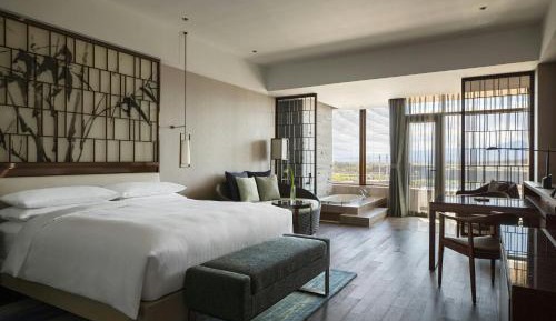 Executive King Room