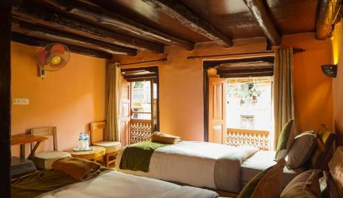 Twin Room with View