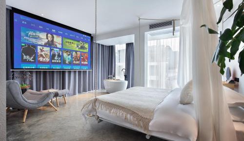 Deluxe Double Room with Bath