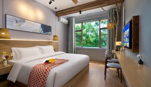 Double Room with Private Bathroom