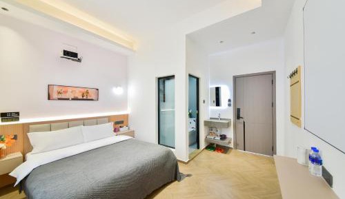 Small Double Room