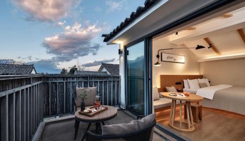Suite with Terrace