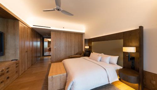 King Room with Lake View