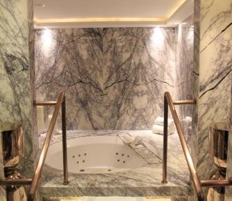 Premier Selection Suite