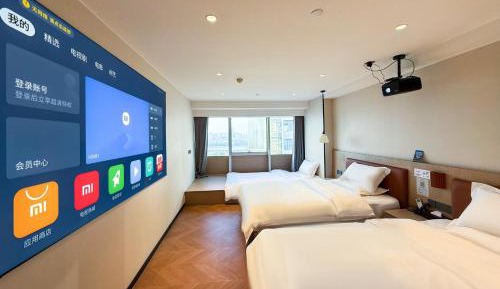 Deluxe Family Room