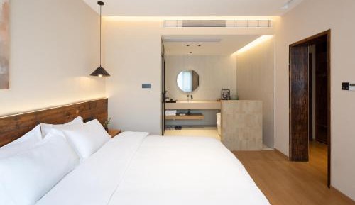 Two-Bedroom Suite