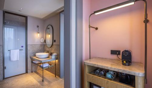 Privilege Twin Room