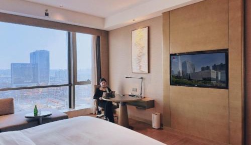 King Room with City View