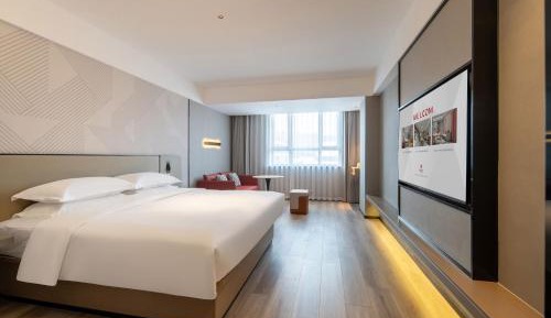 Large Double Room