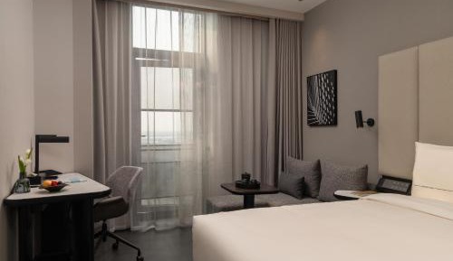 Premium Parent-Child Room