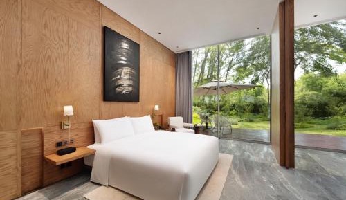 Suite with Terrace