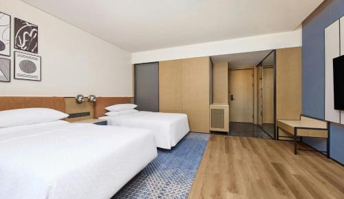 Superior Double Room with Two Double Beds