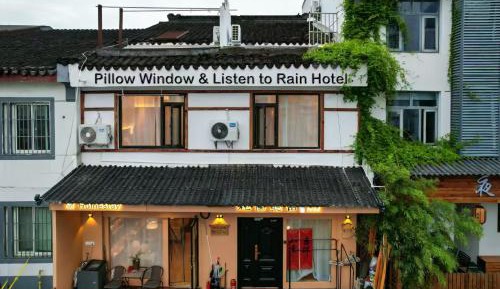 Family Suite with Balcony