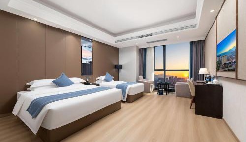 Deluxe Family Room - Smoking